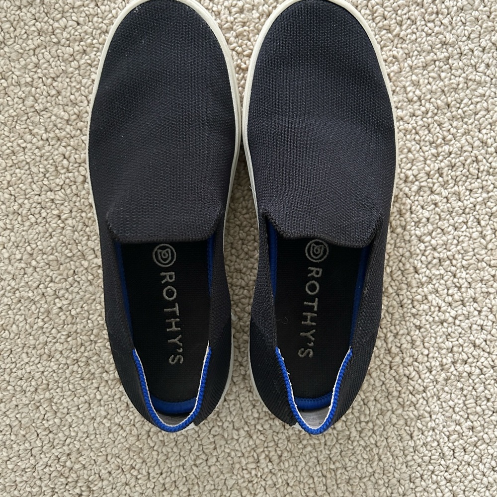 Rothy’s original Slip on Sneaker- Black 7.5 - Picture 5 of 6